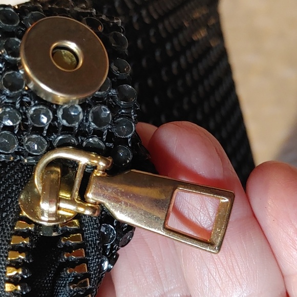 NWOT Fun Small Black Party Handbag/Wristlet Sparkly - Picture 8 of 10